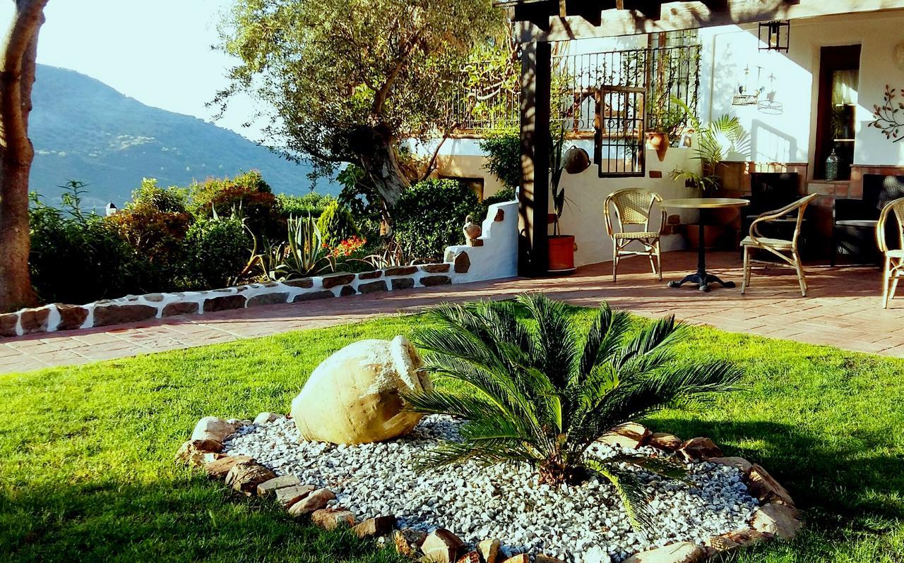 Cortijo De Salia Alcaucín