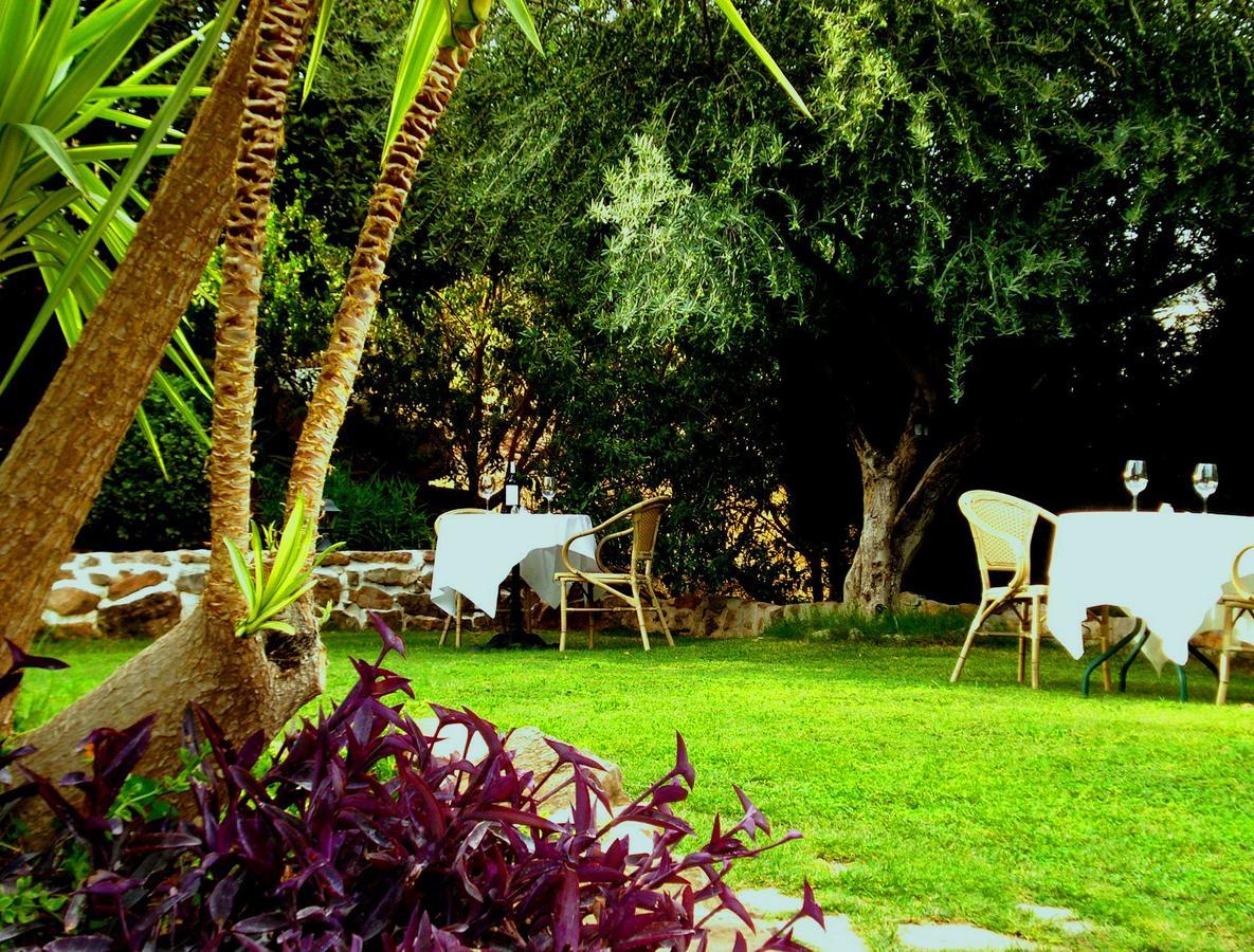 Cortijo De Salia 2* Alcaucín
